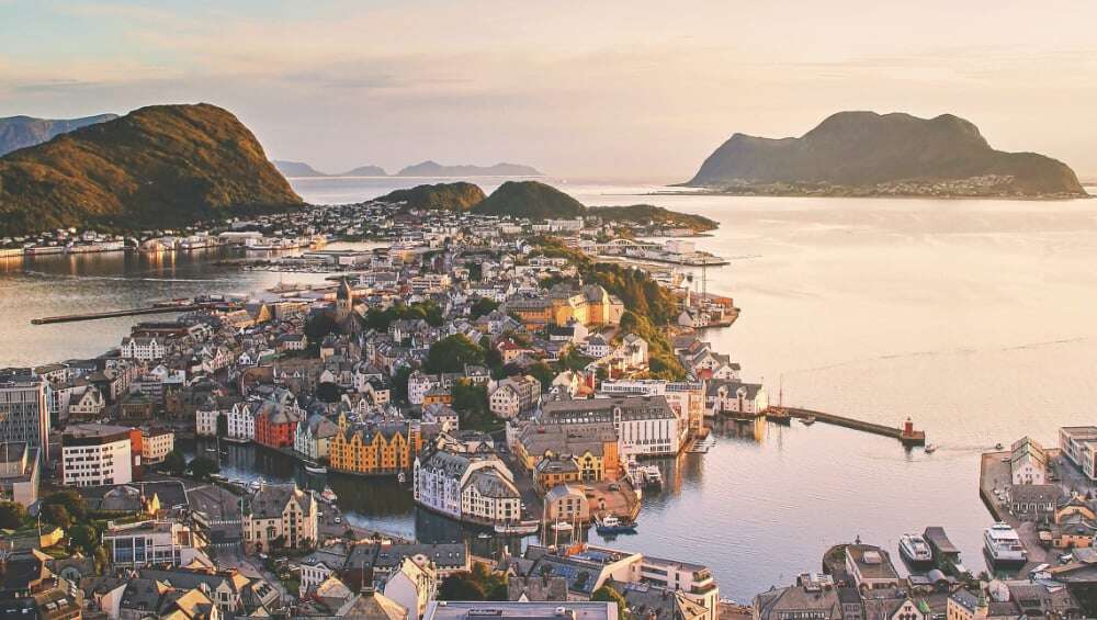 Image for Norway is ready to embrace Hybrid AGM